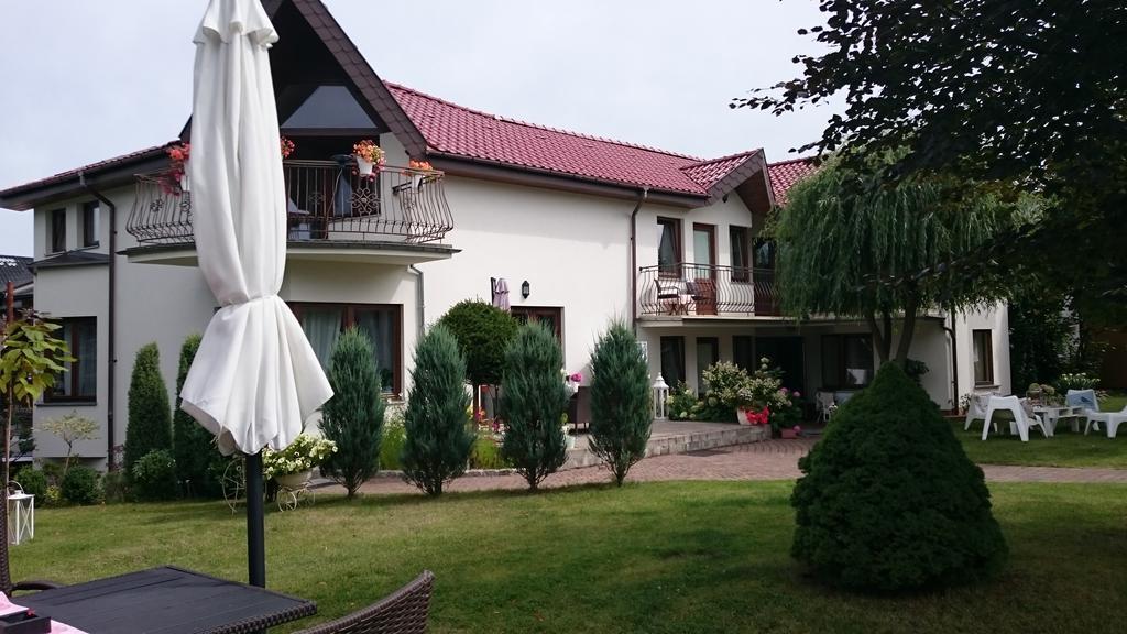 Villa Czarli Мендзиздроє Екстер'єр фото